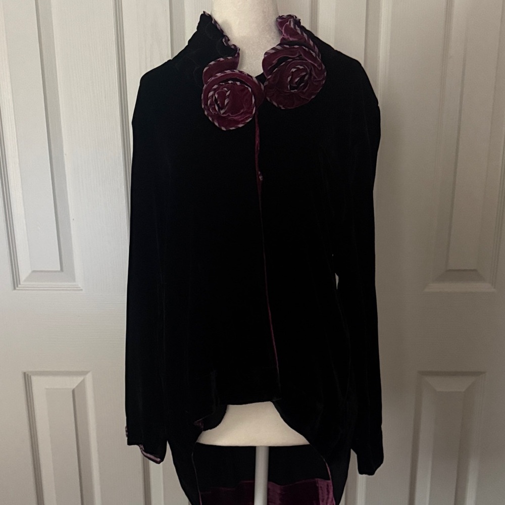 Elegant Black Velvet Blazer with Purple Accents